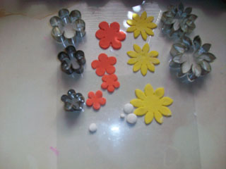 Cortadores margarita y flor del campo